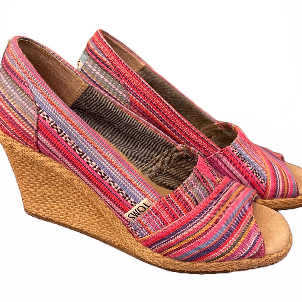 TOMS Espadrille Wedge Peep toe 6.5W